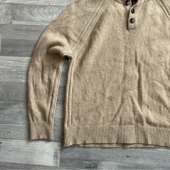 Banana Republic Men's Italian Tan Wool Mock Neck Sweater Tall XL - Picture 2 of 6
